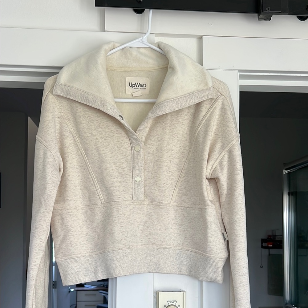 UpWest Cream Cropped Pullover Sweater